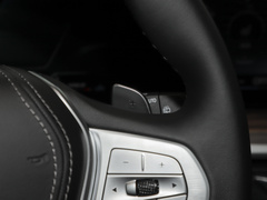 2023款 xDrive40i 领先型豪华套装