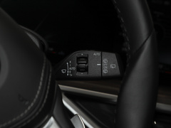 2023款 xDrive40i 领先型豪华套装