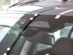 2023款 xDrive40i 领先型豪华套装