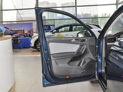 2022款 430PHEV 插电混动旗舰版 