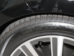 2023款 3.0 L6 400PS 盛世加长版