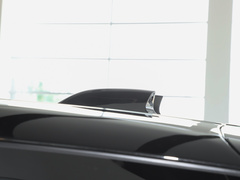 2023款 3.0 L6 400PS 盛世加长版