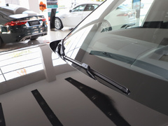 2023款 3.0 L6 400PS 盛世加长版