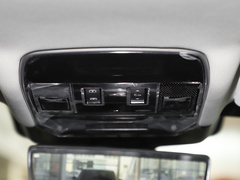 2023款 3.0 L6 400PS 盛世加长版