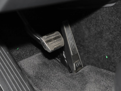 2023款 3.0 L6 400PS 盛世加长版