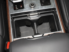 2023款 3.0 L6 400PS 盛世加长版