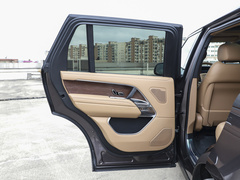 2023款 3.0 L6 400PS 盛世七座加长版