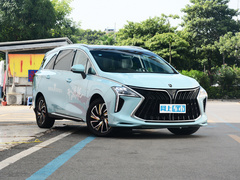 2022款 1.5T DCT揽月版