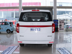 2022款 1.5L 精典型客车 7座