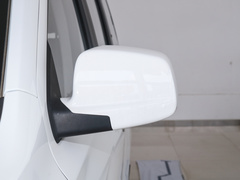 2022款 1.5L 精典型客车 7座