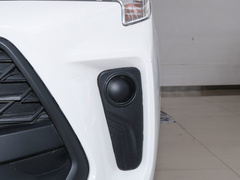 2022款 1.5L 精典型客车 7座