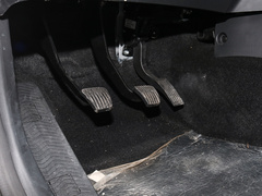 2022款 1.5L 精典型客车 7座