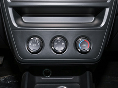 2022款 1.5L 精典型客车 7座
