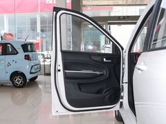 2022款 1.5L 精典型客车 7座