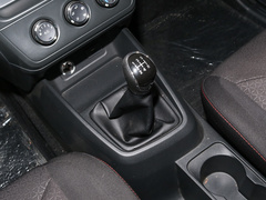 2022款 1.5L 精典型客车 7座