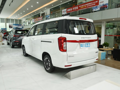 2022款 1.5L 舒适型客车(钢板弹簧)7座