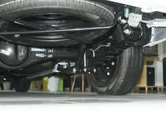 2022款 1.5L 舒适型客车(钢板弹簧)7座