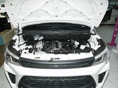 2022款 1.5L 舒适型客车(钢板弹簧)7座