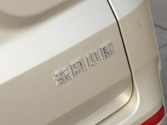 2022款 1.5L 豪华型客车 5座