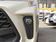 2022款 1.5L 豪华型客车 5座