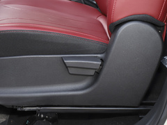 2022款 1.5L 豪华型客车 5座