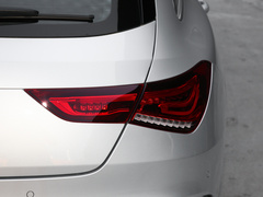 2022款 改款 CLA 200 猎跑车