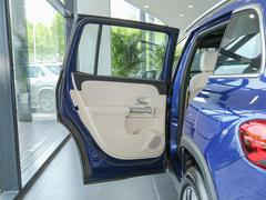 2022款 EQB 260