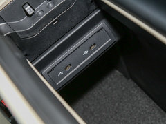 2022款 EQB 260