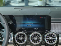 2022款 EQB 260