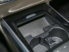 2022款 EQB 260