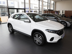 2022款 EQA 260