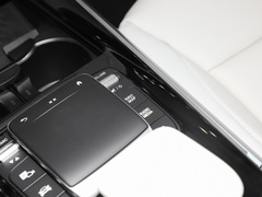 2022款 EQA 260