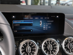 2022款 EQA 260
