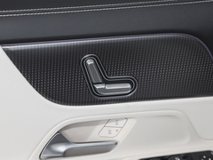 2022款 EQA 260