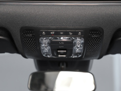 2022款 EQA 260