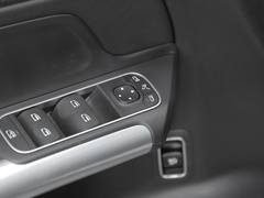 2022款 EQA 260