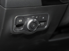 2022款 EQA 260