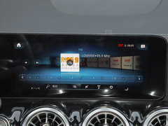 2022款 EQA 260