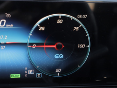 2022款 EQA 260