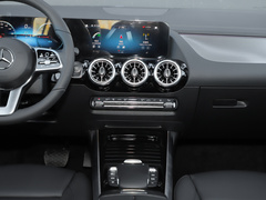 2022款 EQA 260
