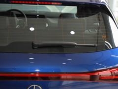 2022款 EQA 260