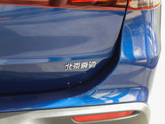 2022款 EQA 260
