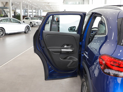 2022款 EQA 260