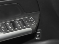 2022款 EQA 260