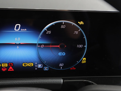 2022款 EQA 260