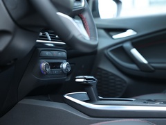 2022款 创酷RS 1.5T CVT酷