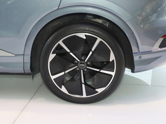 2022款 50 e-tron quattro 先享版
免税
