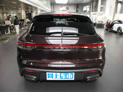 2023款 2.0T 