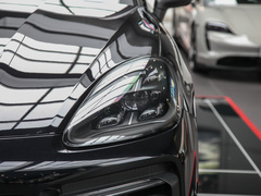 2023款 Cayenne E-Hybrid 2.0T
