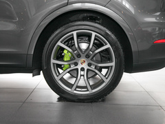 2023款 Cayenne E-Hybrid 2.0T
